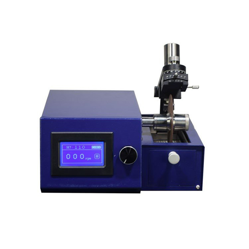 Low speed diamond cutting machine